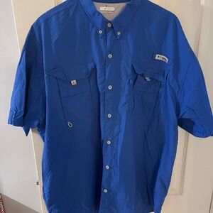 Columbia Men's Vibrant Blue Casual Shirt